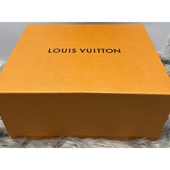 AUTHENTIC Louis Vuitton Magnetic Orange Large Box Empty 15.75 x 12.5 x 7.5
